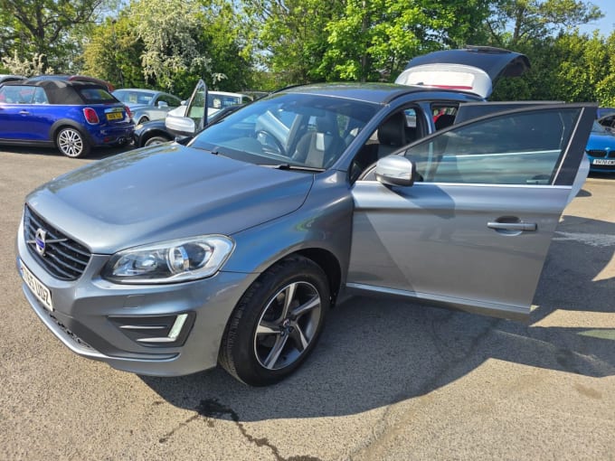 2025 Volvo Xc60