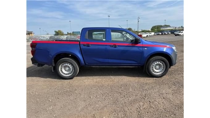 2025 Isuzu D-max