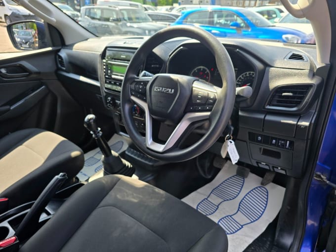2025 Isuzu D-max