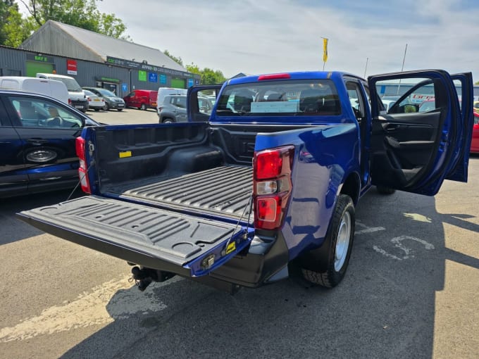 2025 Isuzu D-max