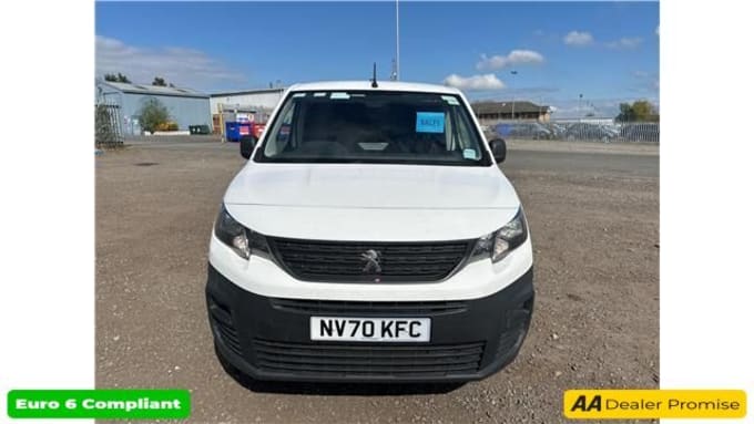 2025 Peugeot Partner