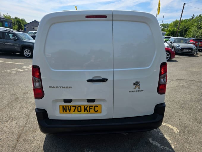 2025 Peugeot Partner