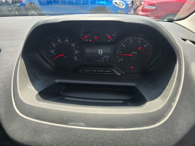2025 Peugeot Partner