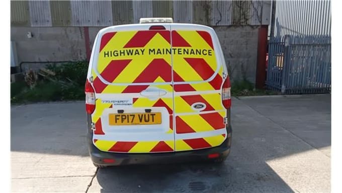 2025 Ford Transit Courier