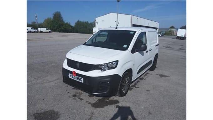 2025 Peugeot Partner