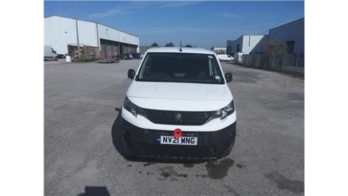 2025 Peugeot Partner