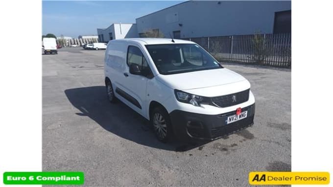 2025 Peugeot Partner
