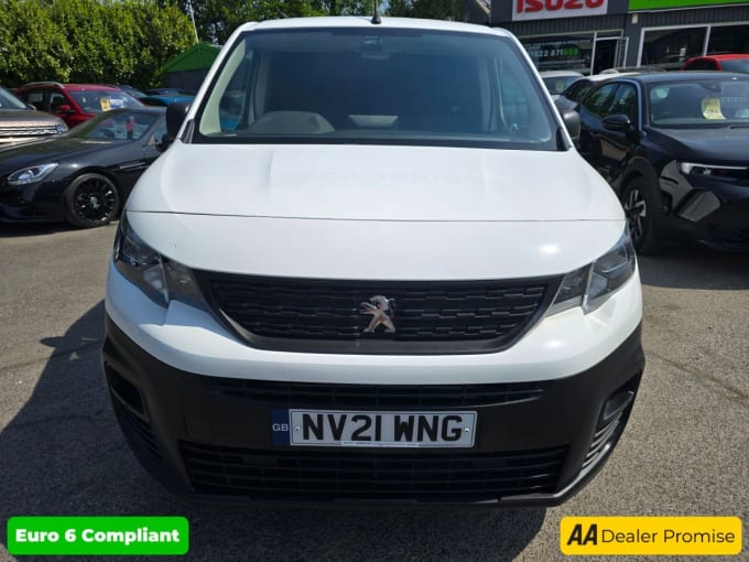 2025 Peugeot Partner