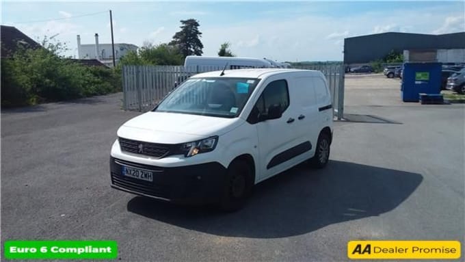 2025 Peugeot Partner