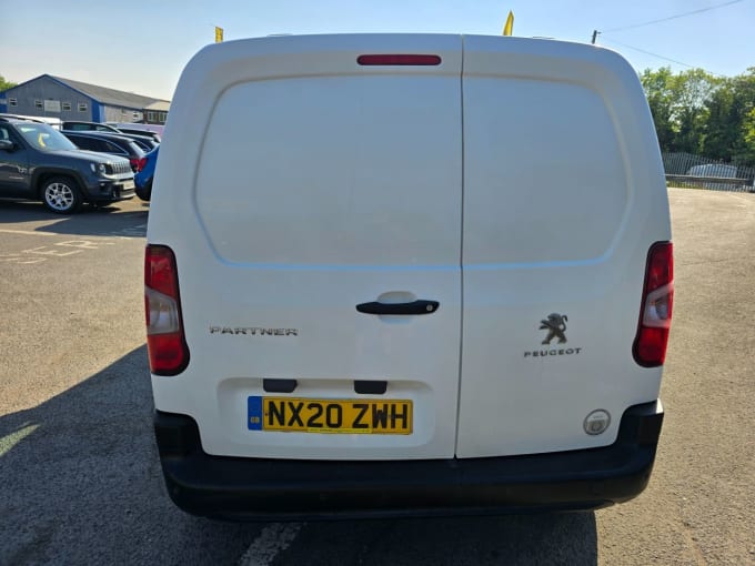 2025 Peugeot Partner