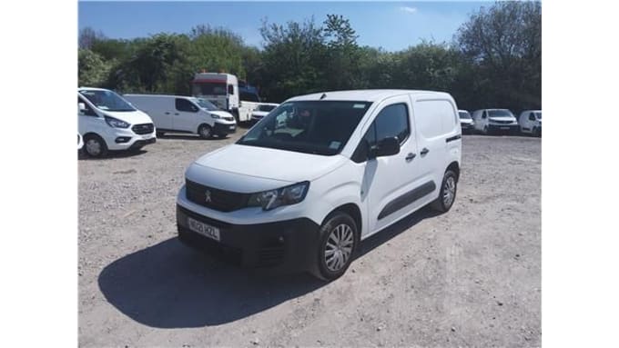 2025 Peugeot Partner