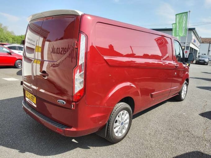 2025 Ford Transit Custom