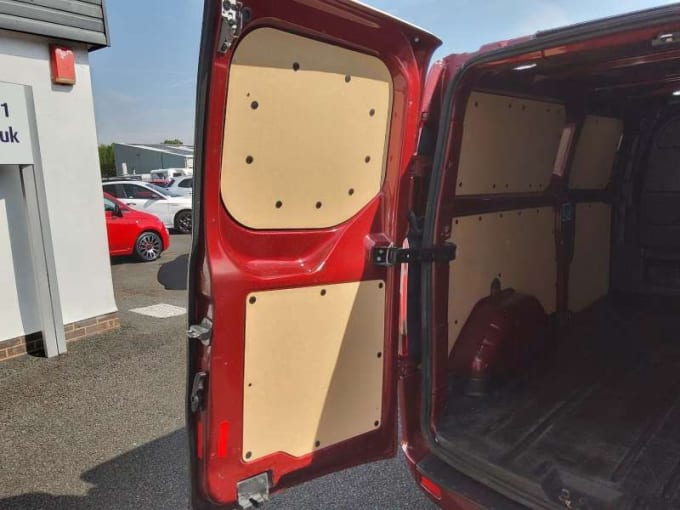 2025 Ford Transit Custom