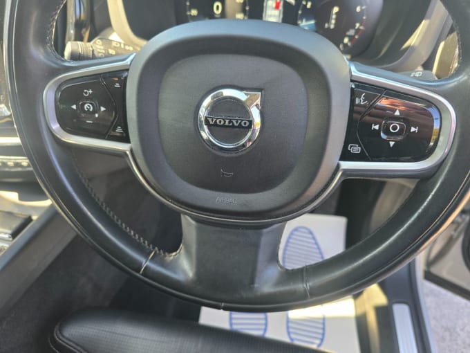2025 Volvo Xc60
