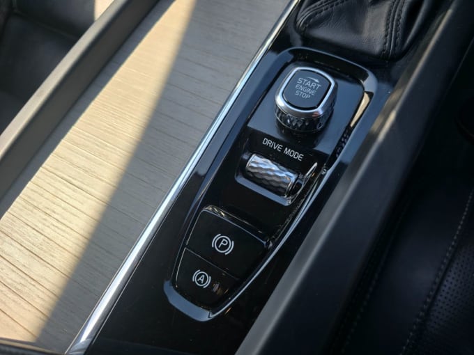 2025 Volvo Xc60