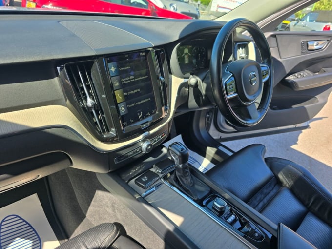 2025 Volvo Xc60