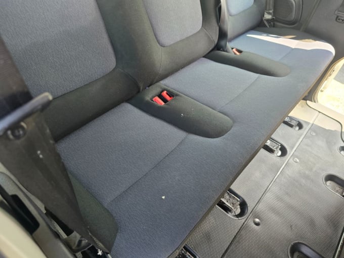 2025 Vauxhall Vivaro