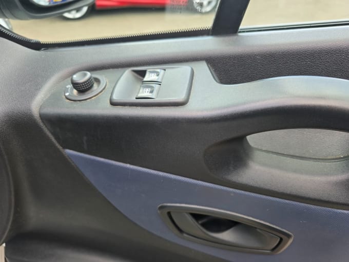 2025 Vauxhall Vivaro