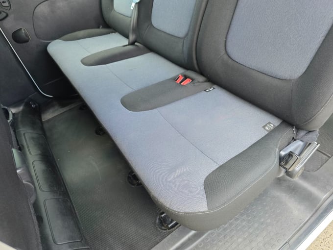 2025 Vauxhall Vivaro