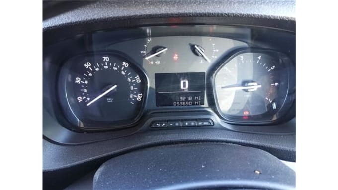 2025 Peugeot Expert