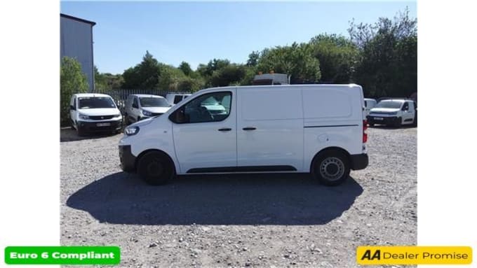 2025 Peugeot Expert