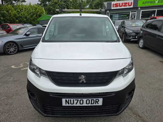 2025 Peugeot Partner