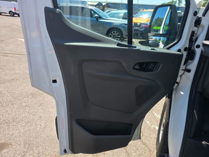 2025 Ford Transit