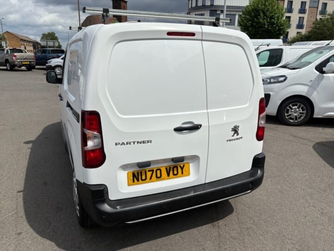 2025 Peugeot Partner