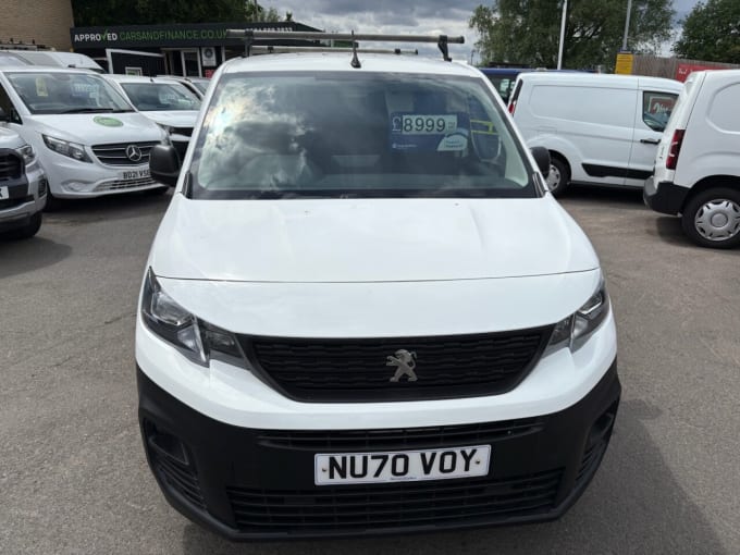 2025 Peugeot Partner