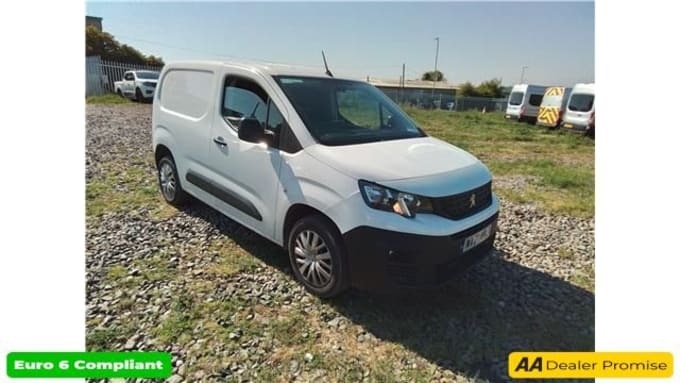 2025 Peugeot Partner