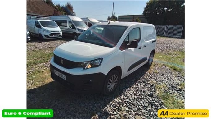 2025 Peugeot Partner