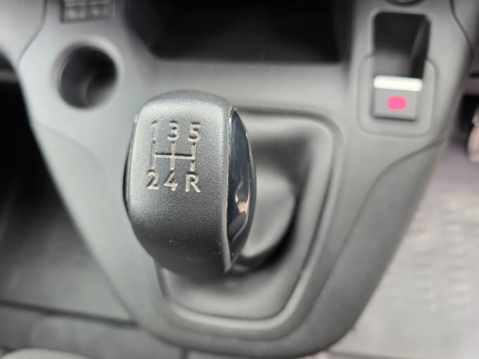 2025 Peugeot Partner