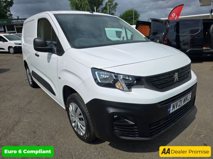 2025 Peugeot Partner