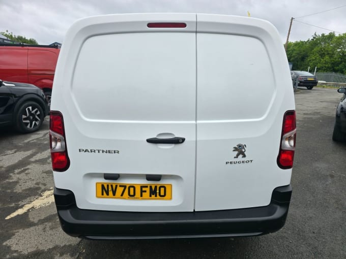 2025 Peugeot Partner