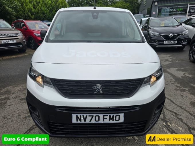 2025 Peugeot Partner