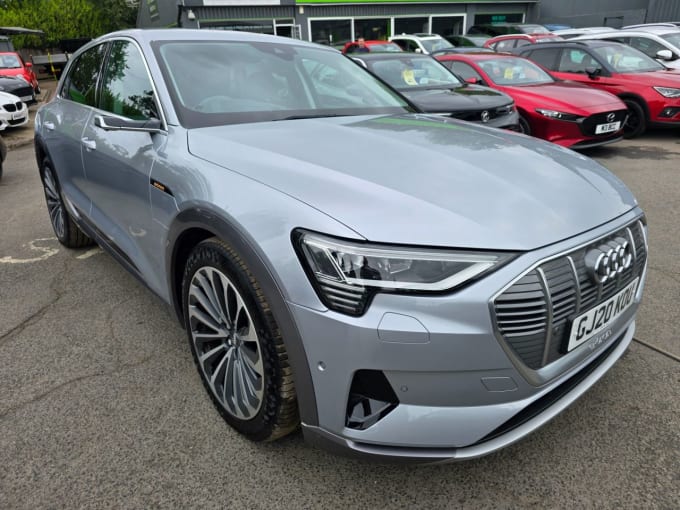 2025 Audi E-tron