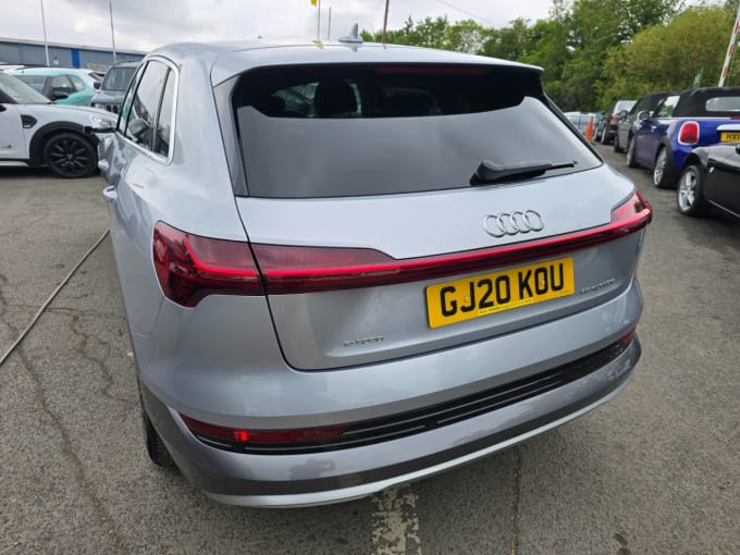 2025 Audi E-tron