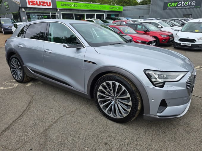 2025 Audi E-tron