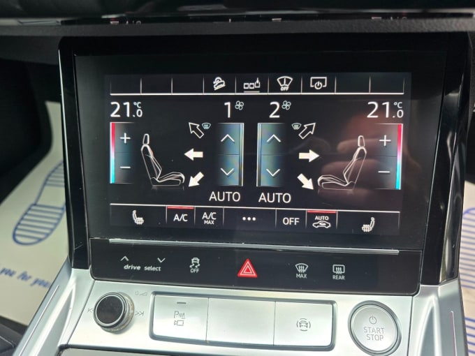 2025 Audi E-tron