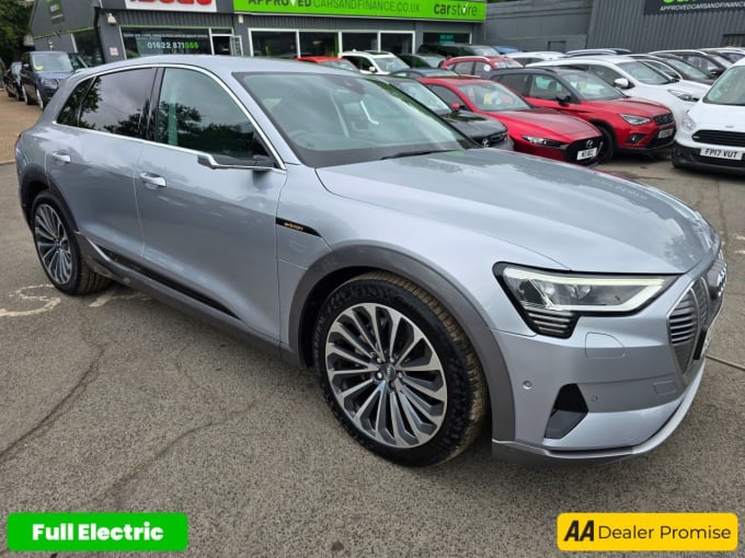 2025 Audi E-tron