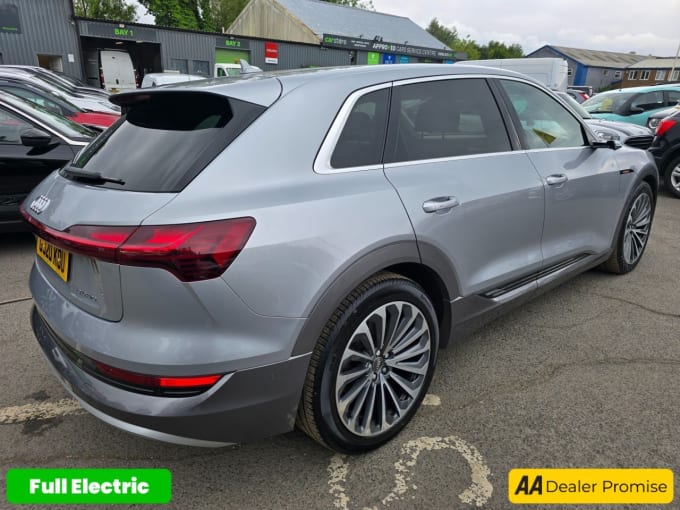 2025 Audi E-tron