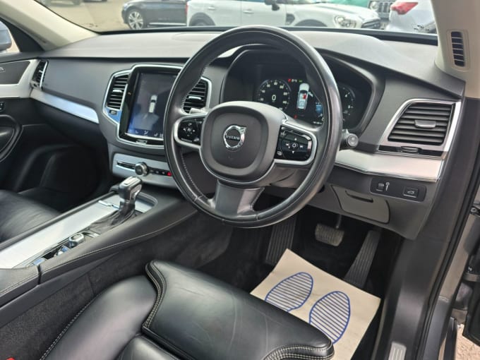 2025 Volvo Xc90
