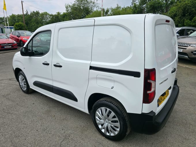 2025 Peugeot Partner