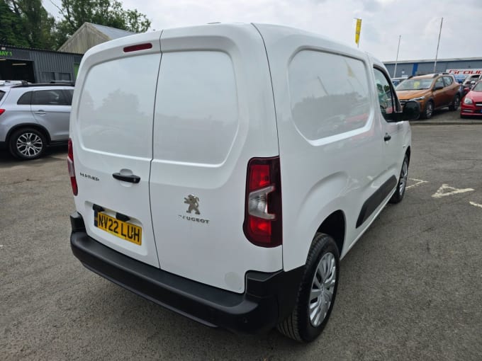 2025 Peugeot Partner