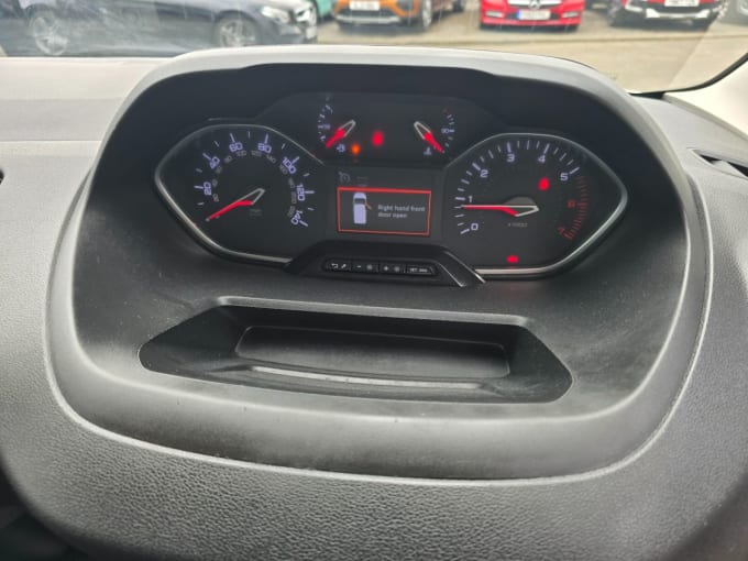 2025 Peugeot Partner