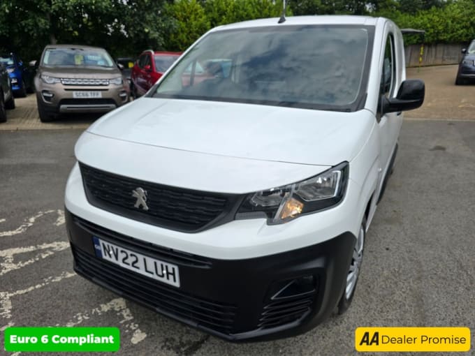 2025 Peugeot Partner
