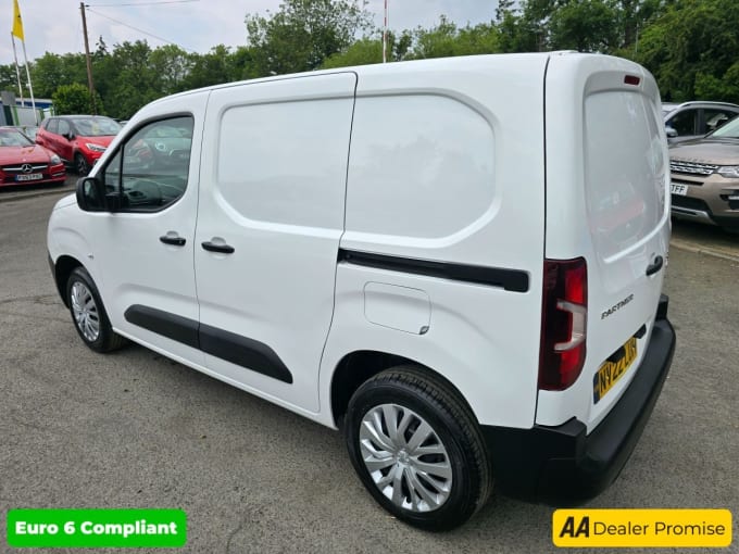 2025 Peugeot Partner