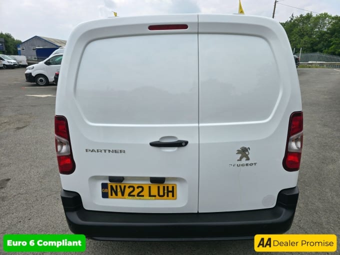2025 Peugeot Partner