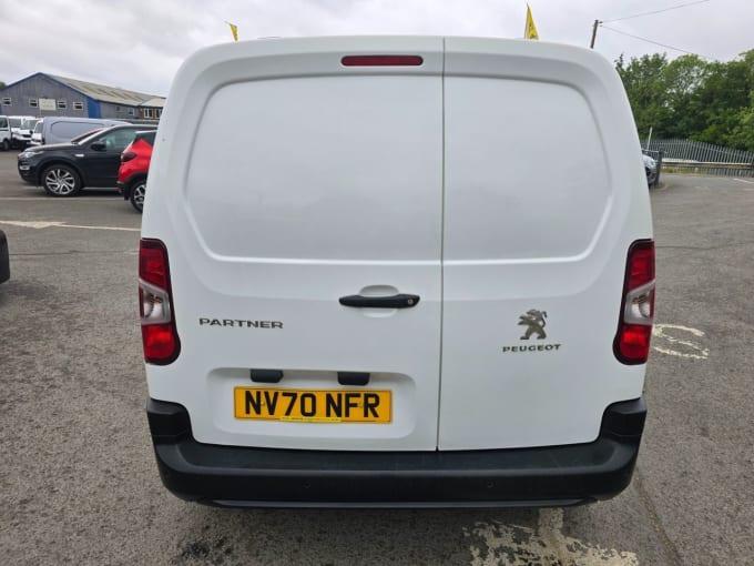 2025 Peugeot Partner