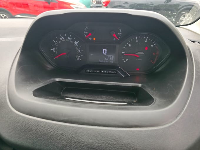 2025 Peugeot Partner